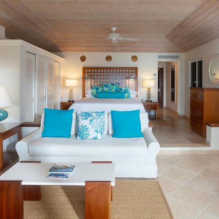 Hotel Curtain Bluff Old Road Esterno foto