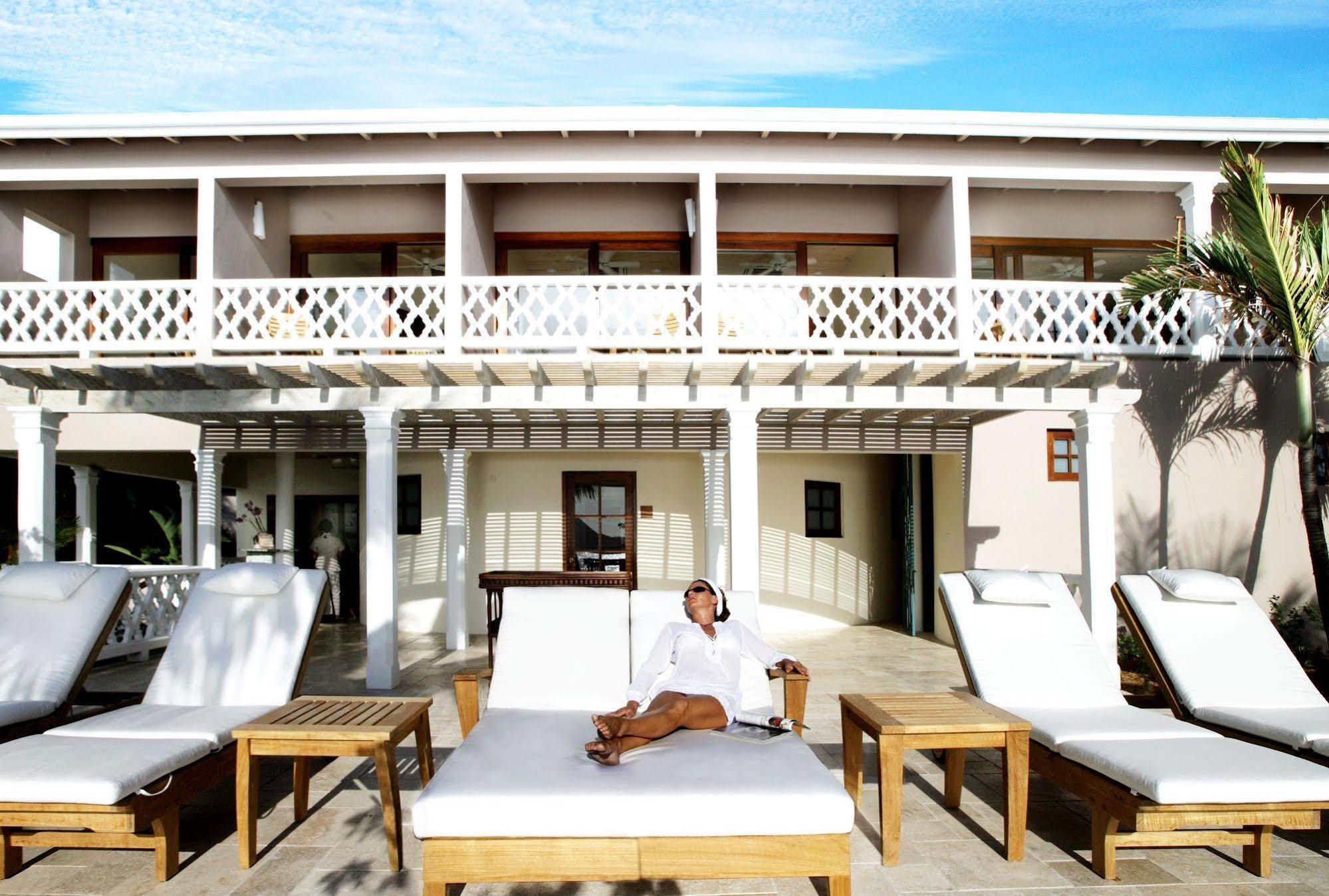 Hotel Curtain Bluff Old Road Esterno foto